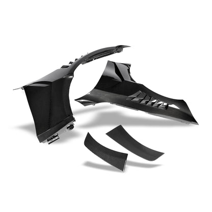 BMW M3 G80 carbon body kit side fender close up