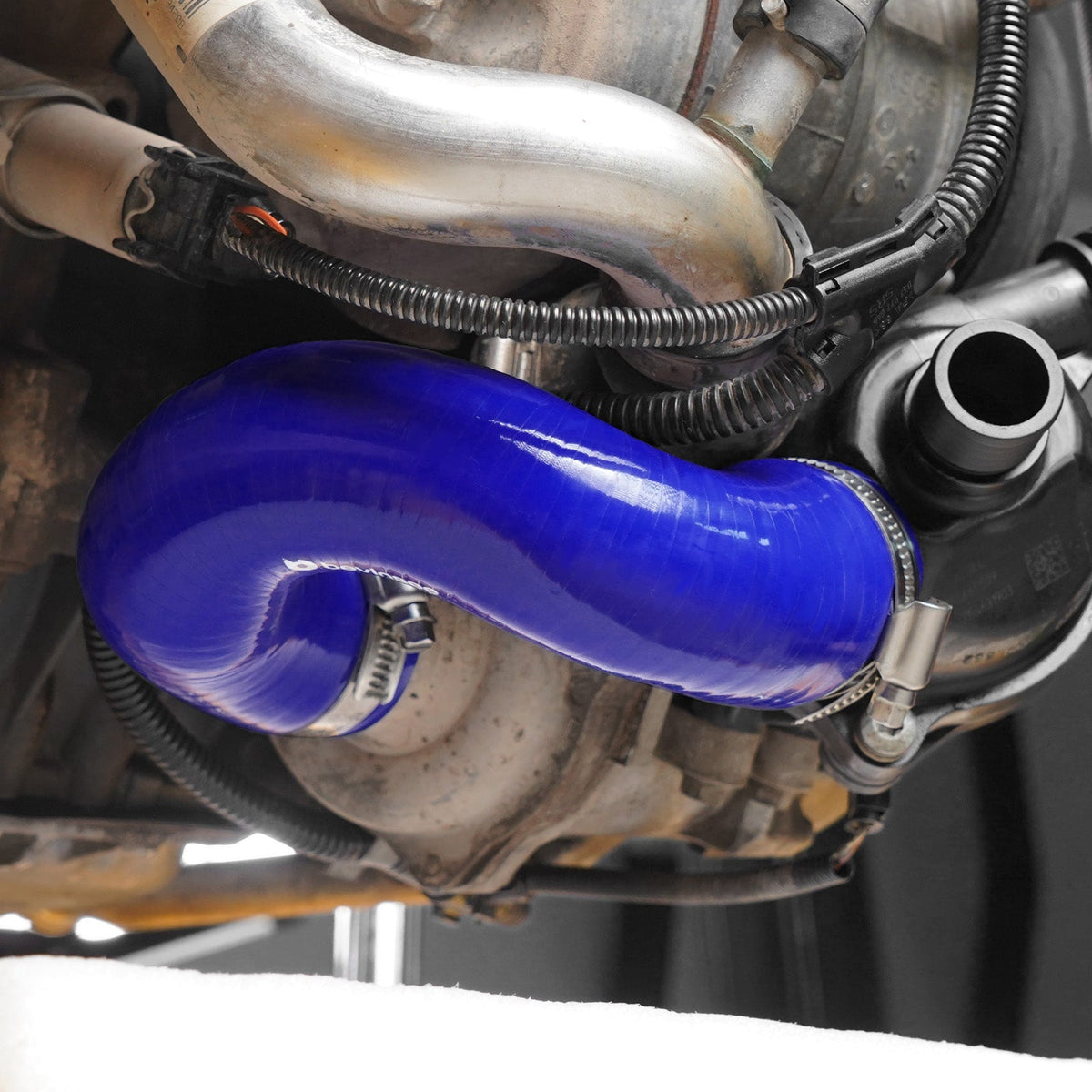 Bevinsee Silicone Engine Coolant Hose – for BMW E90 E92 E82 E88 X1 X3 X5 E60