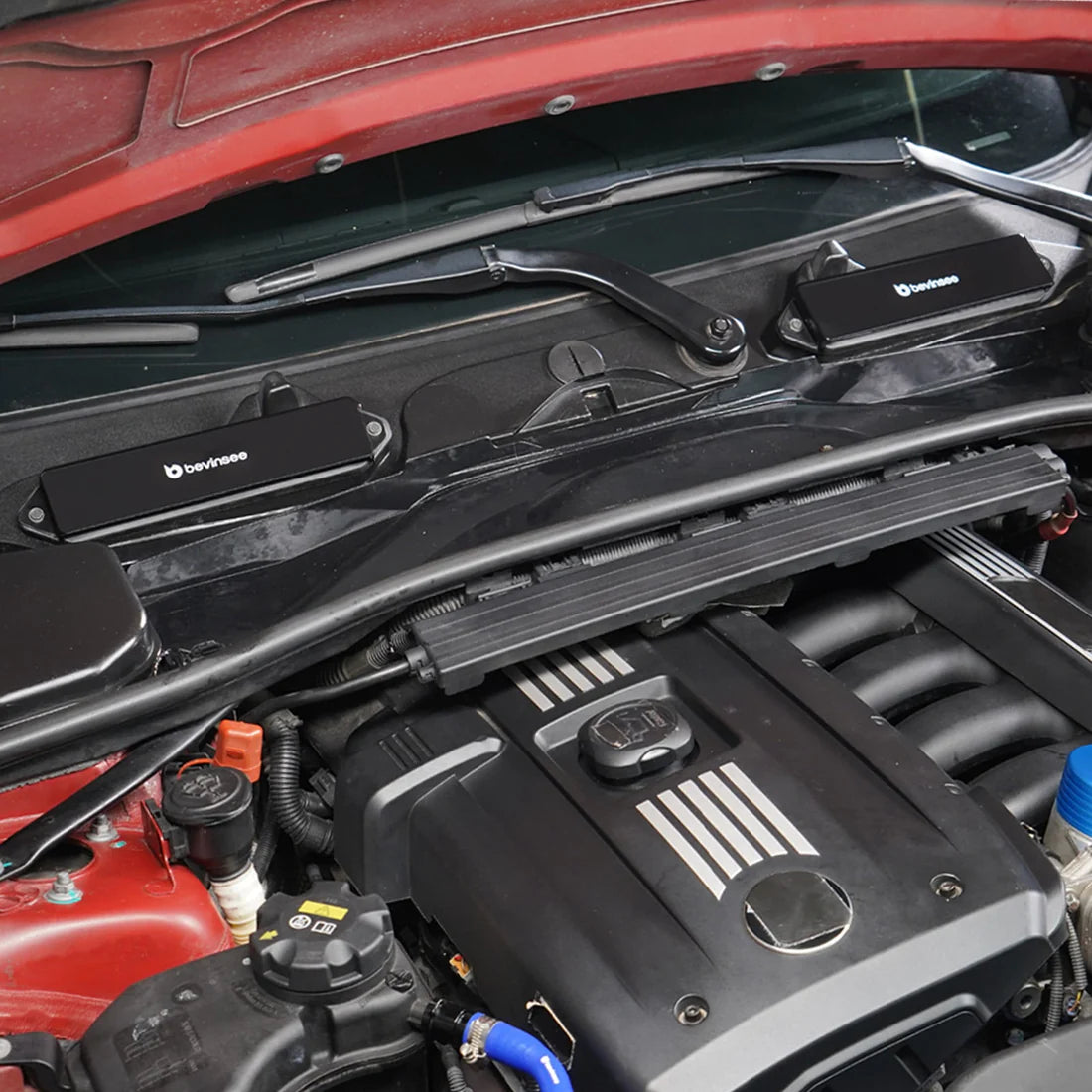 bmw-335i-n54-cowl-delete-with-bevinsee-weather-guards-installed